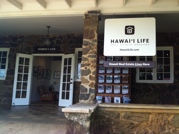 Hawaii Life Business